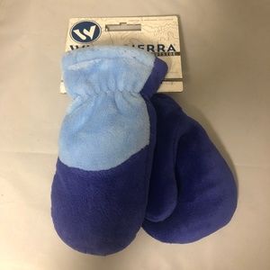 White Sierra Cozy Reversible Mittens - Youth